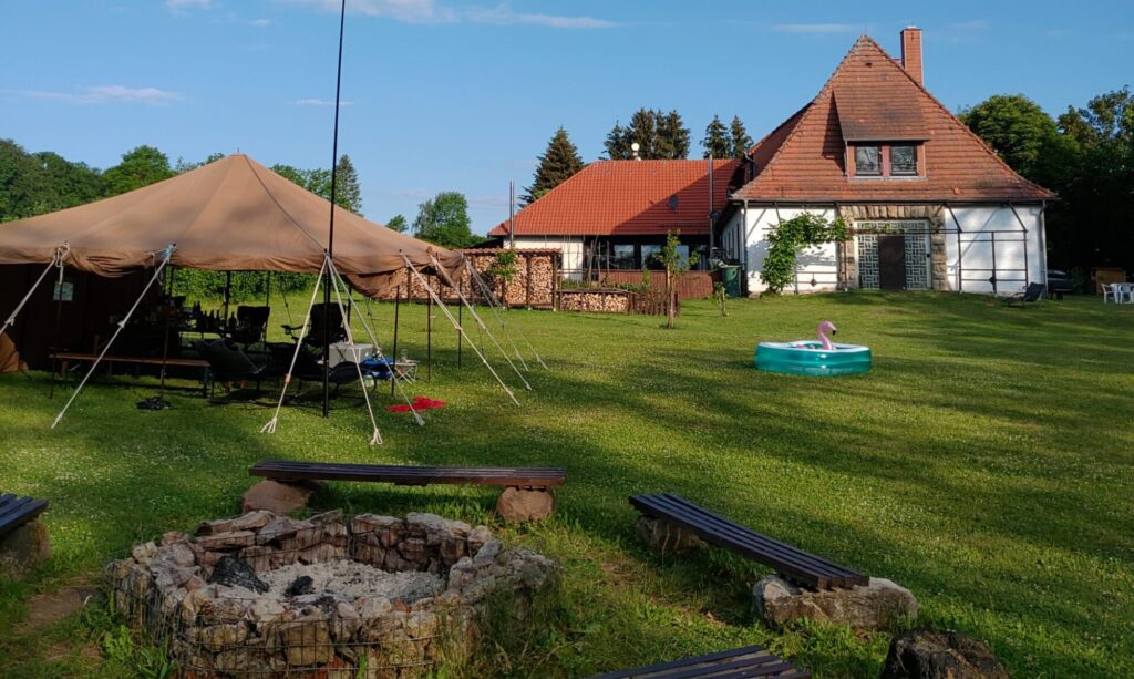 Zelt Lagerfeuer Reenactment Outdoor im Ferienhaus Ringgau